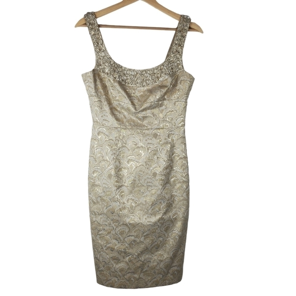 Maggy London Sheath Dress 4 Gold Beaded Jacquard Scoop Neck Sleeveless Back Zip - Picture 1 of 10